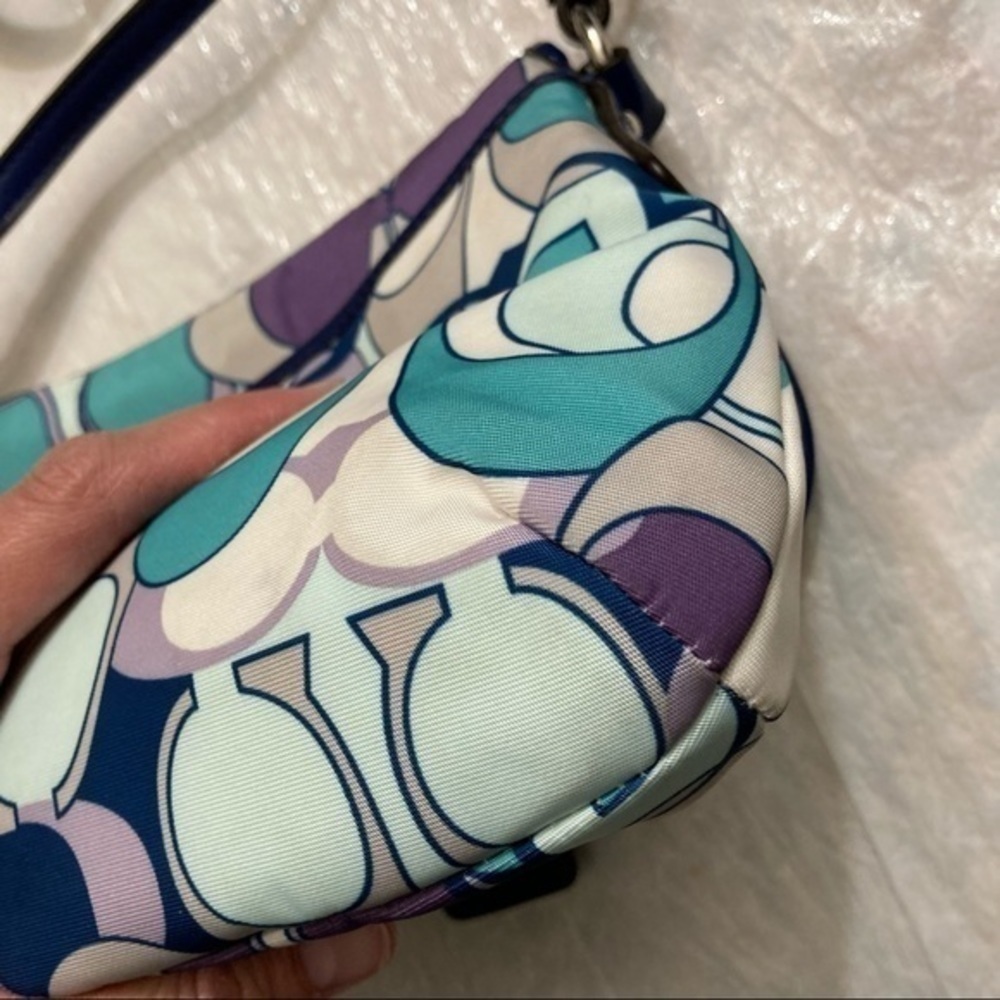 Coach blue patent leather optic c soho crossbody bag - Picture 8 of 9